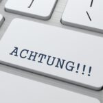 photodune-4873405-achtung-button-on-keyboard